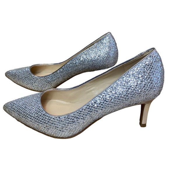 Marc Fisher Shoes - Marc Fisher Women’s Size 8 Sparkling Silver Glitter Milee Pointed Toe Heel Pumps